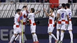 法甲-巴黎3-2里昂获各赛事八连胜 阿什拉夫双响登贝莱建功.